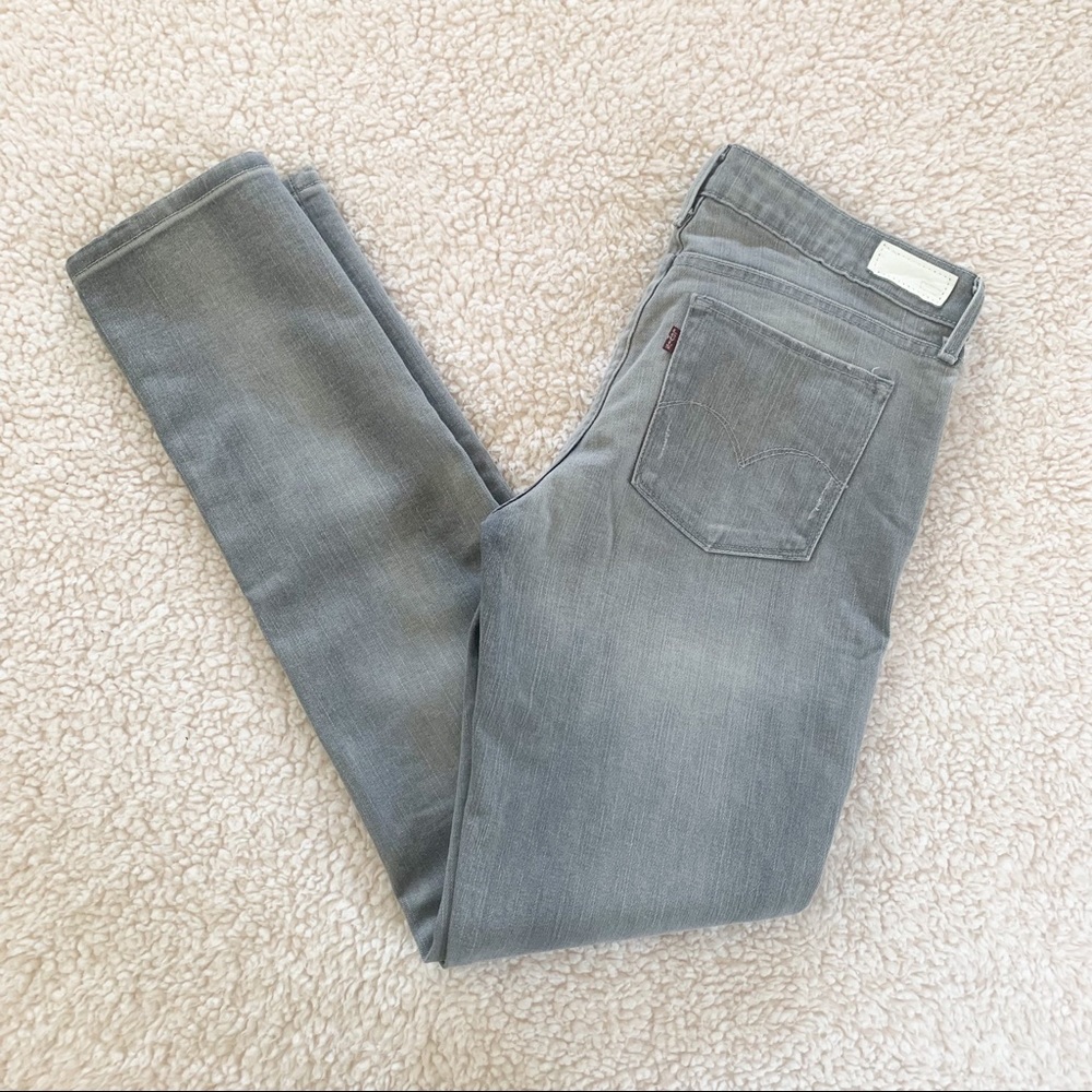 Levi’s skinny denim blue jeans, size 8/29